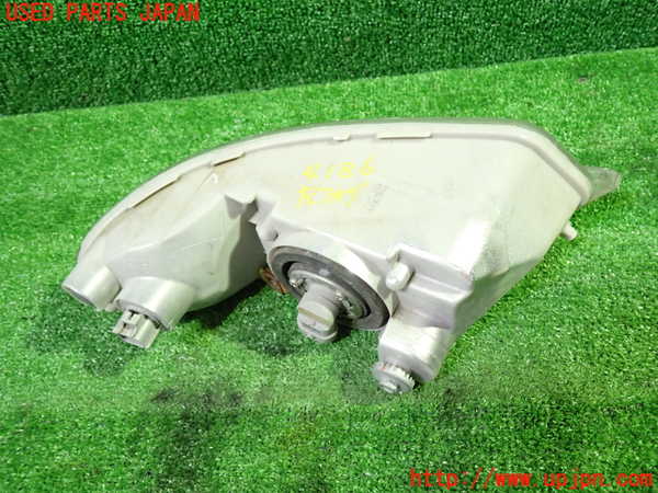 1UPJ-9241861182]セルシオ(UCF31)左フォグ 中古_2