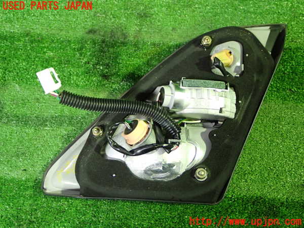 1UPJ-9241861552]セルシオ(UCF31)左リアフィニッシャー 中古_2