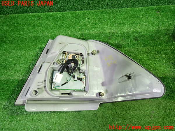 1UPJ-9241861536]セルシオ(UCF31)左テールランプ 中古_2