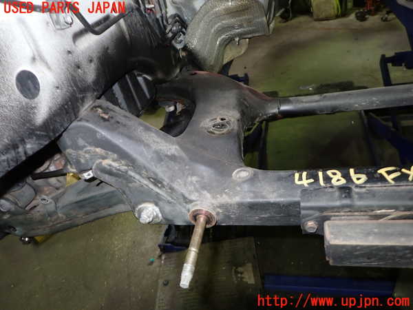 1UPJ-9241865285]セルシオ(UCF31)フロントメンバー 中古_3