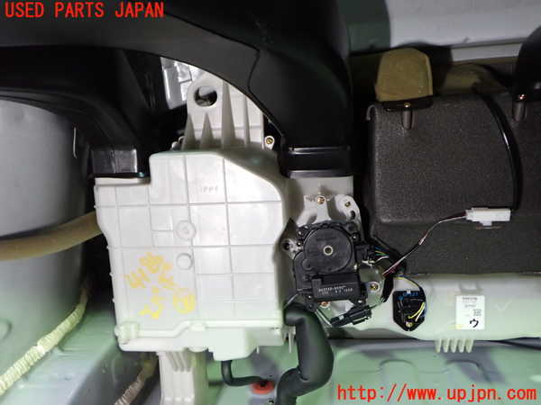 1UPJ-9241866082]セルシオ(UCF31)エバポレーター2 中古_2