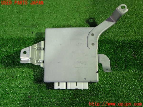 1UPJ-9241866147]セルシオ(UCF31)コンピューター2 中古_2
