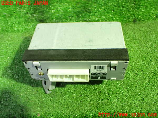 1UPJ-9241866156]セルシオ(UCF31)コンピューター11 中古_2