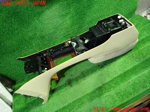 1UPJ-9241867540]セルシオ(UCF31)センターコンソール (ジャンク品) 中古_5