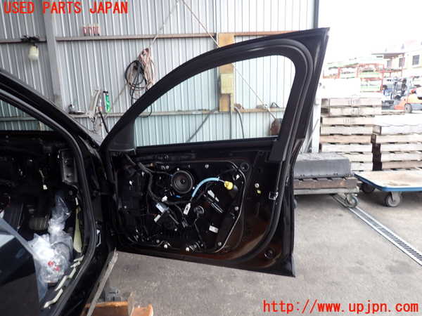 2UPJ-9241871230]BMW 118i F40(7K15)右前ドア 中古 FUYAO M5385 43R-011005_4
