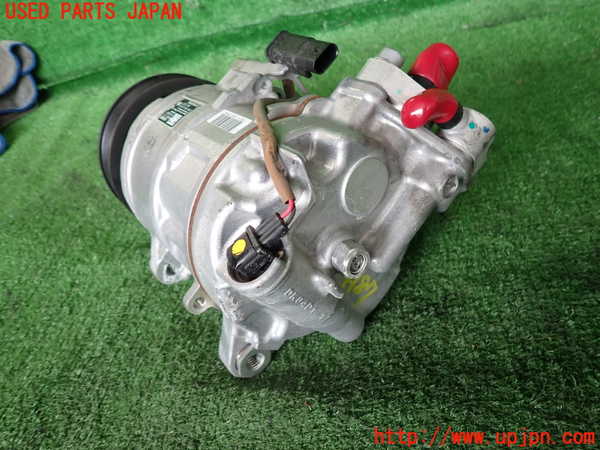 2UPJ-9241876025]BMW 118i F40(7K15)エアコンコンプレッサー 中古_2