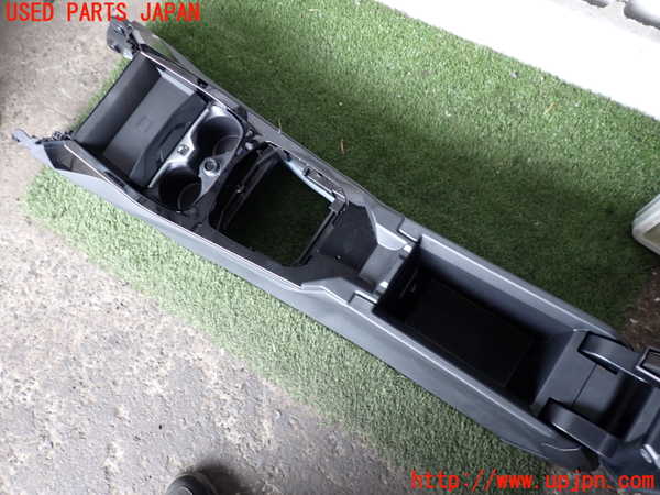 2UPJ-9241877540]BMW 118i F40(7K15)センターコンソール 中古_3