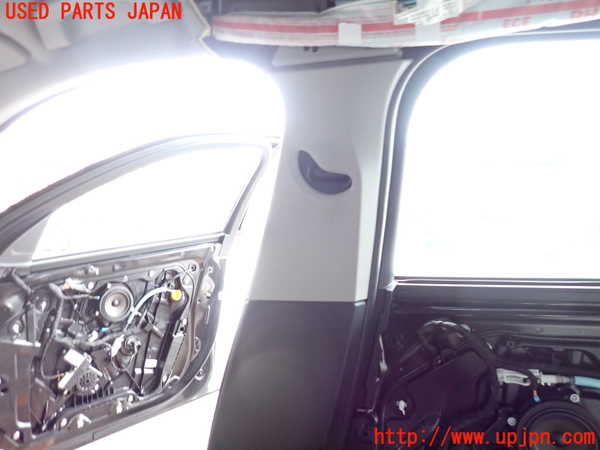 2UPJ-9241877665]BMW 118i F40(7K15)右センターピラートリム 中古_2