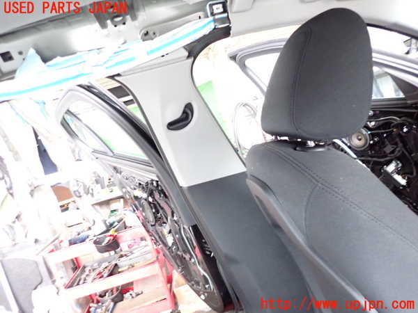 2UPJ-9241877670]BMW 118i F40(7K15)左センターピラートリム 中古_2