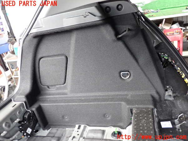 2UPJ-9241877680]BMW 118i F40(7K15)左リアピラートリム 中古_3