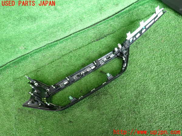 2UPJ-9241877691]BMW 118i F40(7K15)内装トリム類1 中古_2