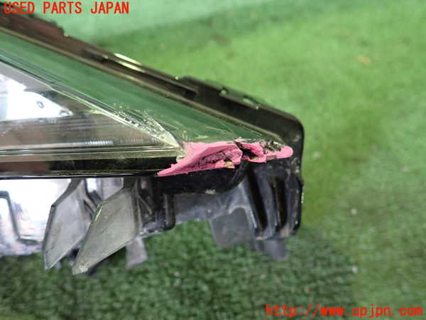 2UPJ-9241881150]アウトランダーPHEV(GN0W)右コーナーランプ (ジャンク品) 中古_2