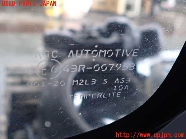 2UPJ-9241881380]アウトランダーPHEV(GN0W)右クォーターガラス (43R-007953) (ジャンク品) 中古_3