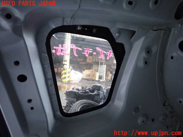 2UPJ-9241881380]アウトランダーPHEV(GN0W)右クォーターガラス (43R-007953) (ジャンク品) 中古_4