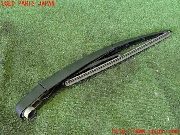2UPJ-9241881661]アウトランダーPHEV(GN0W)リアワイパーアーム1 中古_2