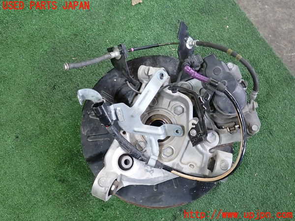 2UPJ-9241884300]アウトランダーPHEV(GN0W)右リアナックルハブ 中古_3