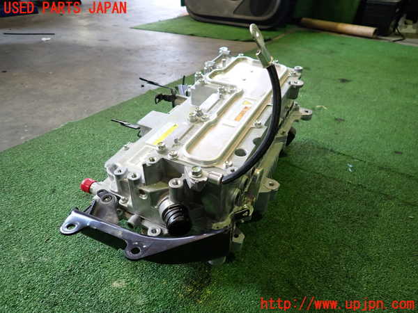 2UPJ-9241886916]アウトランダーPHEV(GN0W)インバーターコンバーター 中古_2