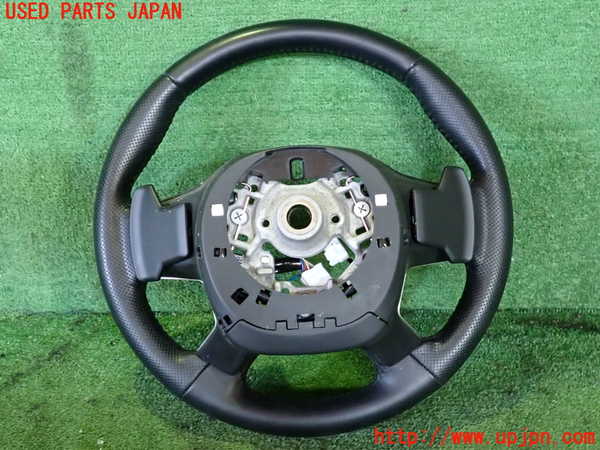 2UPJ-9241887855]アウトランダーPHEV(GN0W)ステアリングホイール 中古_4