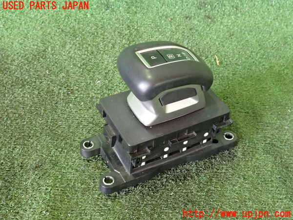 2UPJ-9241887555]アウトランダーPHEV(GN0W)ATシフトレバー 中古_2