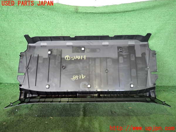 2UPJ-9241887761]アウトランダーPHEV(GN0W)トノカバー1 中古_3