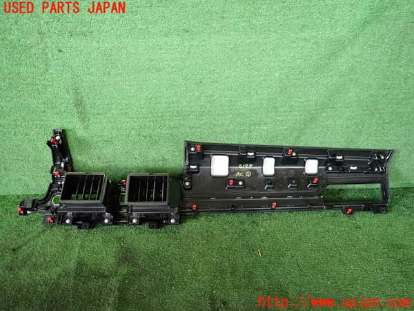 2UPJ-9241887526]アウトランダーPHEV(GN0W)エアコン吹き出し口1 (真中) 中古_2