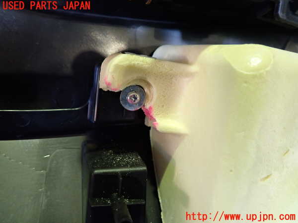 2UPJ-9241881264]アウトランダーPHEV(GN0W)左前ドア内張り (ジャンク品) 中古_4