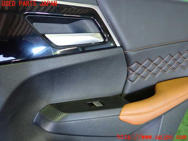 2UPJ-9241881294]アウトランダーPHEV(GN0W)右後ドア内張り 中古_2