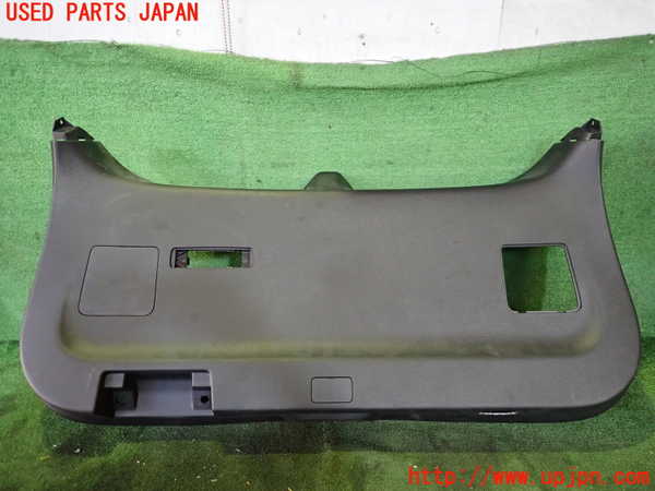 2UPJ-9241881578]アウトランダーPHEV(GN0W)バックドア内張り 中古_2