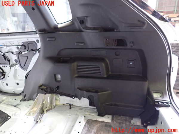 2UPJ-9241887675]アウトランダーPHEV(GN0W)右リアピラートリム 中古_4