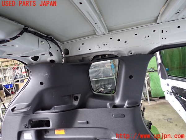 2UPJ-9241887680]アウトランダーPHEV(GN0W)左リアピラートリム 中古_3