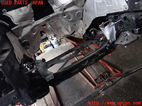 2UPJ-9241895285]アウディ・A6 オールロードクワトロ(4GCREB)フロントメンバー 中古_2