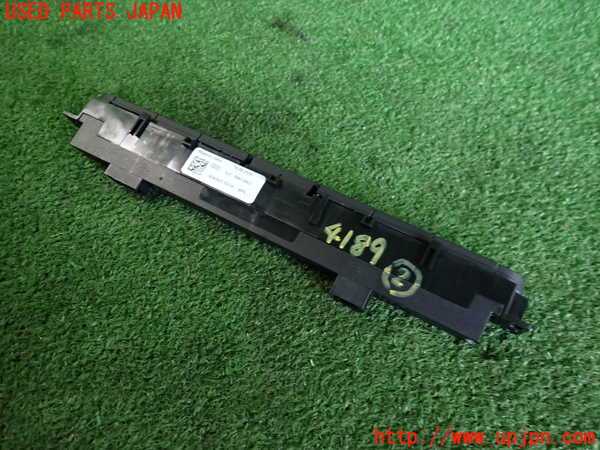 2UPJ-9241896307]アウディ・A6 オールロードクワトロ(4GCREB)スイッチ2(アイドリングストップOFF パーキングソナー 横滑り防止OFF他) 中古_2