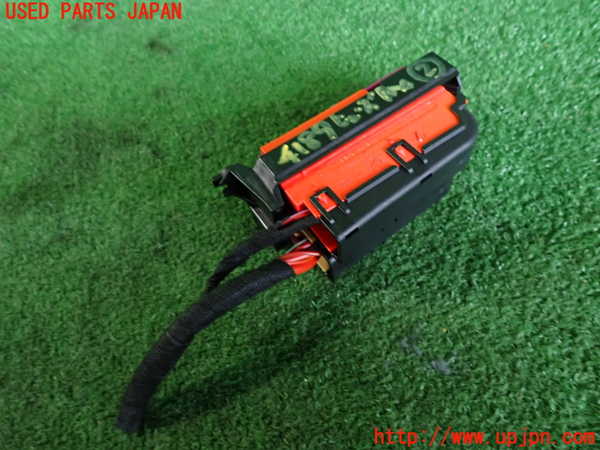 2UPJ-9241896742]アウディ・A6 オールロードクワトロ(4GCREB)ヒューズボックス2(室内助手席側) 中古_2