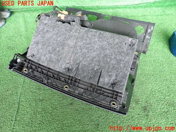 2UPJ-9241897516]アウディ・A6 オールロードクワトロ(4GCREB)グローブボックス1 中古_2