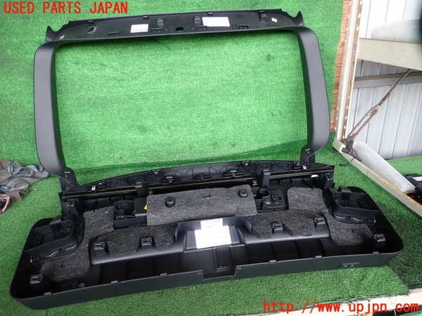 2UPJ-9241891578]アウディ・A6 オールロードクワトロ(4GCREB)バックドア内張り 中古_3