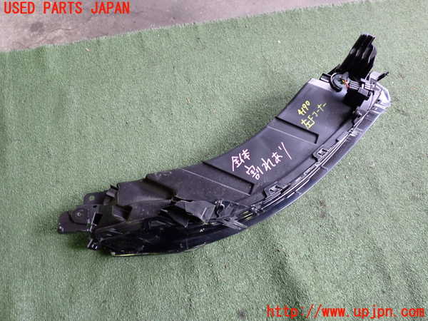 2UPJ-9241901152]アウトランダーPHEV(GN0W)左コーナーランプ 中古 【ジャンク品】_3