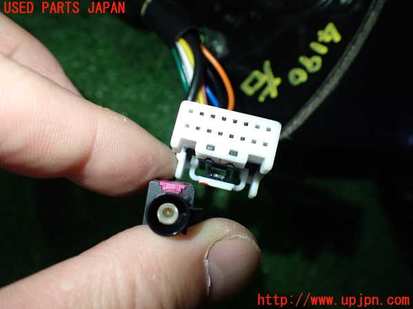 2UPJ-9241901210]アウトランダーPHEV(GN0W)右ドアミラー 中古_3