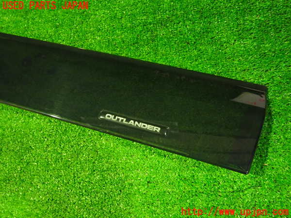 2UPJ-9241901412]アウトランダーPHEV(GN0W)左前ドアバイザー 中古_2