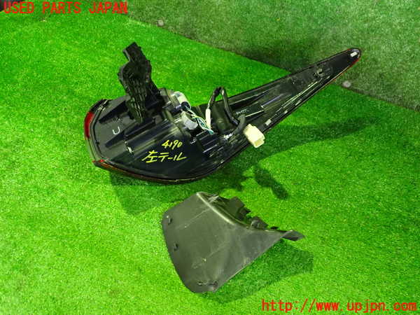 2UPJ-9241901536]アウトランダーPHEV(GN0W)左テールランプ 中古_2