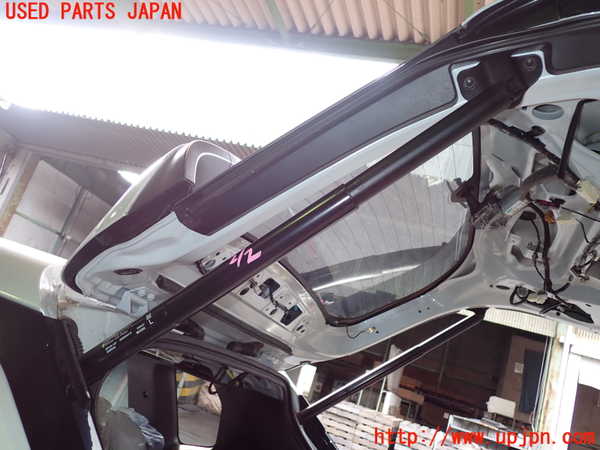 2UPJ-9241901584]アウトランダーPHEV(GN0W)リアゲートダンパー 中古_3
