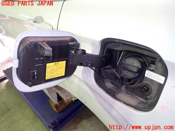 2UPJ-9241901690]アウトランダーPHEV(GN0W)フューエルリッド 中古_3