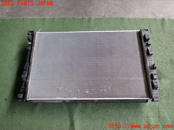 2UPJ-9241902321]アウトランダーPHEV(GN0W)ラジエーター1 中古 【ジャンク品】_2