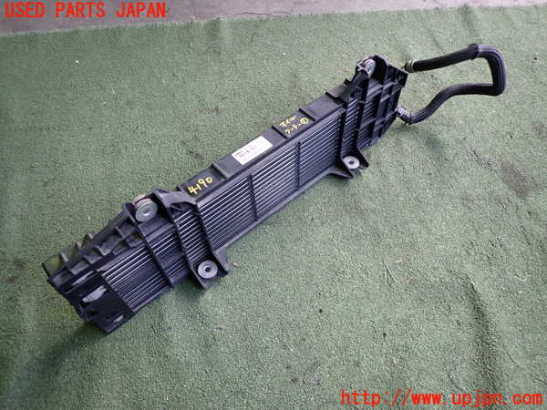 2UPJ-9241902481]アウトランダーPHEV(GN0W)オイルクーラー1 中古_2