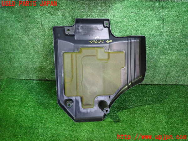 2UPJ-9241902160]アウトランダーPHEV(GN0W)エンジンアッパーカバー 中古_2