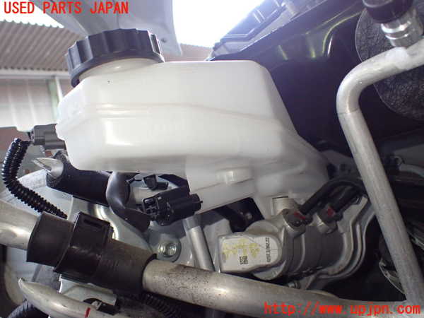 2UPJ-9241904050]アウトランダーPHEV(GN0W)ブレーキマスターシリンダー 中古_2