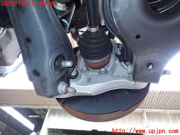 2UPJ-9241904300]アウトランダーPHEV(GN0W)右リアナックルハブ 中古_2