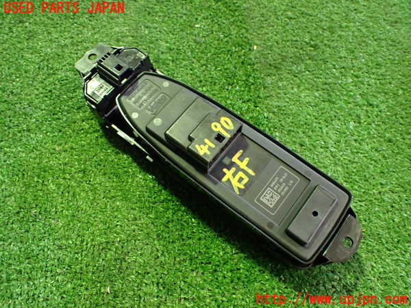 2UPJ-9241906240]アウトランダーPHEV(GN0W)右前パワーウィンドウスイッチ 中古_2