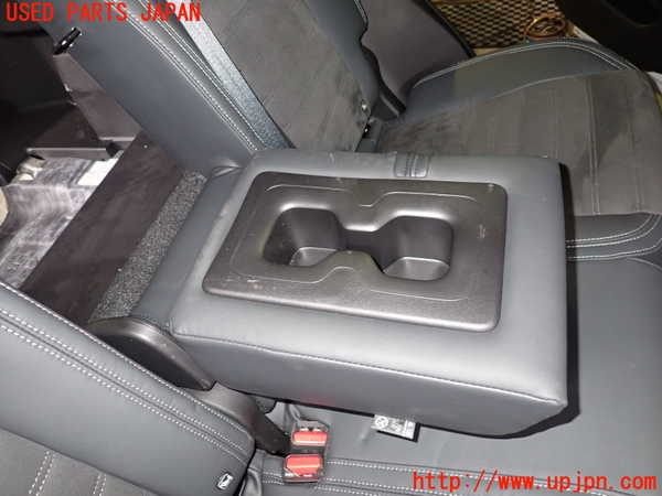 2UPJ-9241907385]アウトランダーPHEV(GN0W)リアシート 中古_4