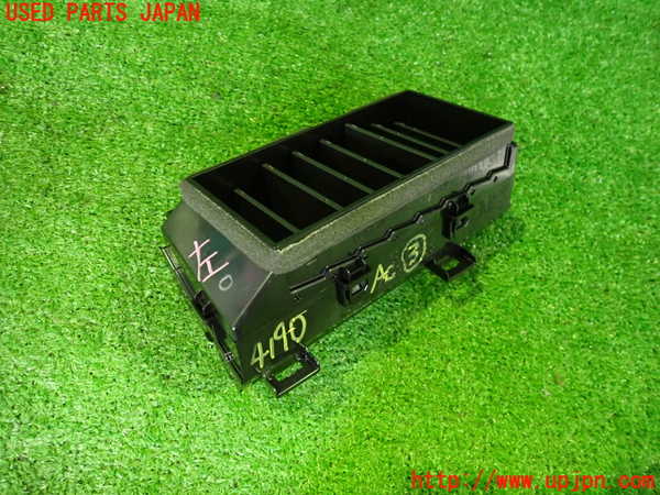 2UPJ-9241907528]アウトランダーPHEV(GN0W)エアコン吹き出し口3 中古 （左）_2