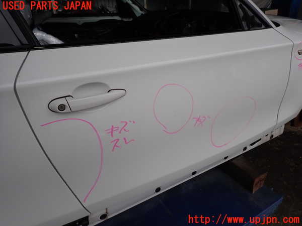 2UPJ-9241911230]BMW 135i クーペ E82(UC30)右ドア 中古 PILKINGTON M3240 43R-001582_2